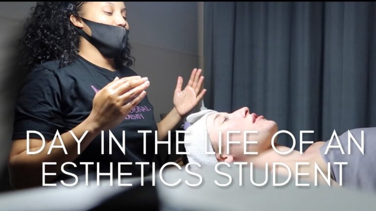 AVERAGE DAY OF ESTHETICS SCHOOL 2020 | WATCH ME PERFORM MY FIRST FACIAL | BACK TO SCHOOL VLOG