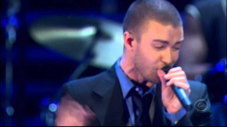 My Love Love Stoned – Justin Timberlake HD Live @ ( Victorias Secret Fashion Show 2006) [1080p]