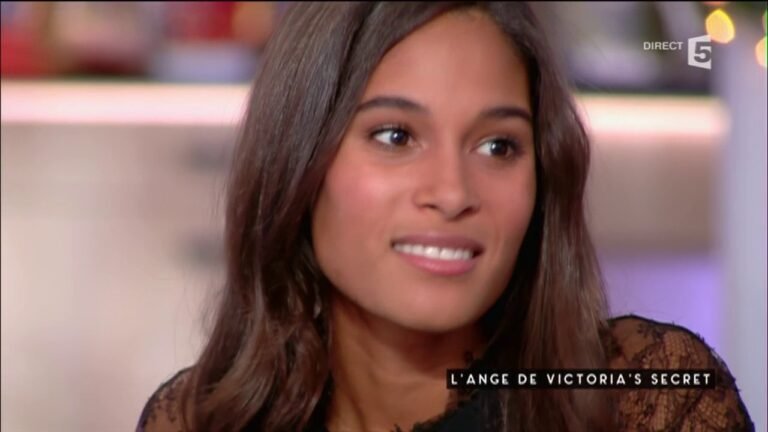 L'ange de Victoria's secret – C à vous – 05/12/2016