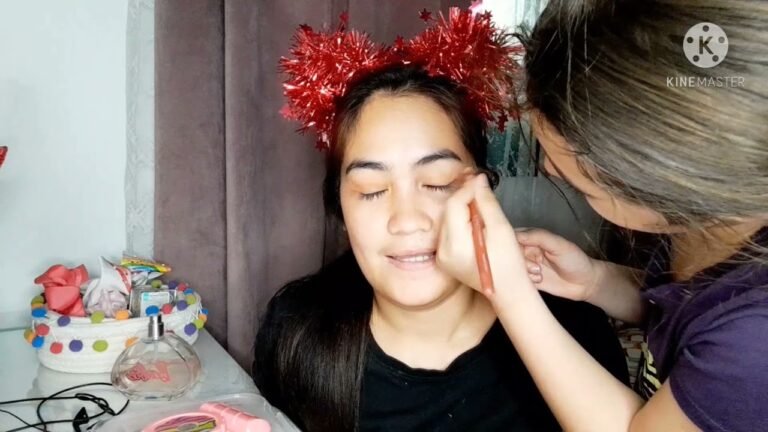 MY LITTLE MAKE UP ARTIST PART 1