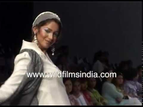 Anju Modi creations at the Wills Lifestyle India Fashion Week