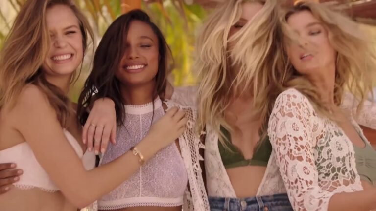 Victoria’s Secret Angels Lip Sync The #1 Song Of Summer