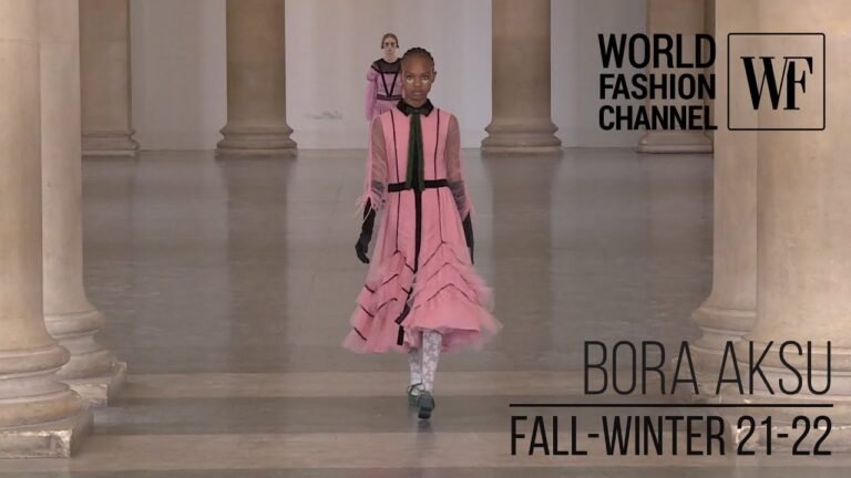 Bora Aksu fall-winter 21-22 | London fashion week