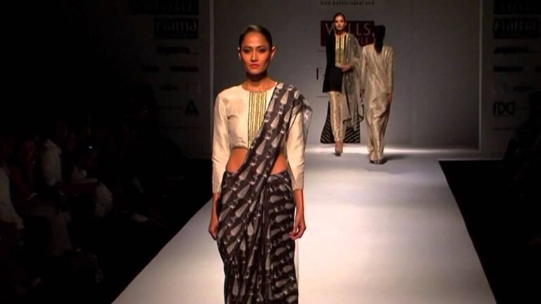 Payal Singhal – Wills India Fashion Week Spring Summer 15