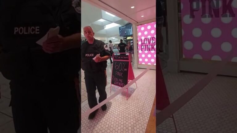 Karen goes wild in Victoria secret (full video)