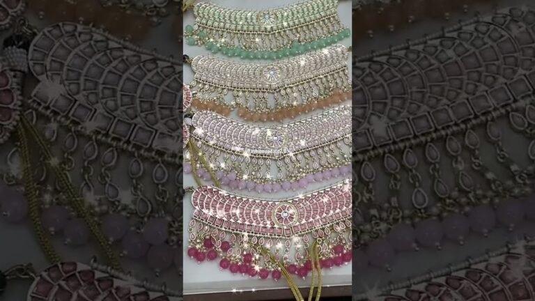 Glitter Necklace for woman #wedding #season #specail #bride #indian #jewels #fashionupdate #necklace