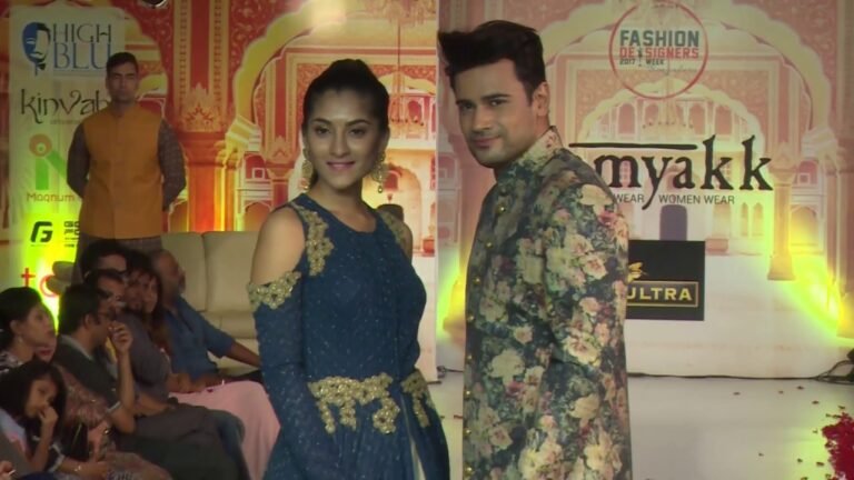 Indian Fashion | Fashion Show | Lehengas, Sarees and Sherwani