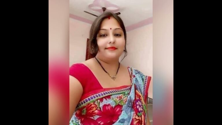 Indian Saree Fashion Beautiful Model Designer Saree Collection