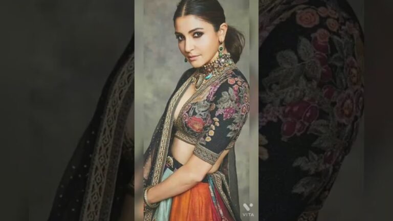 Indian fashion || Bollywood Actress looking just ~~💫