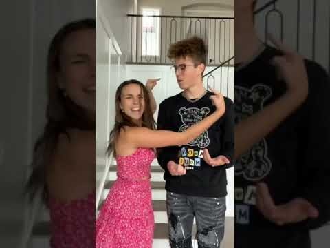 JEREMY AS VICTORIA SECRET MODEL 🤣