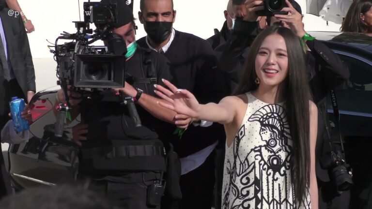 Jisoo 지수 [BLACKPINK] – Dior Spring Summer 2022 fashion show in Paris – 28.09.2021