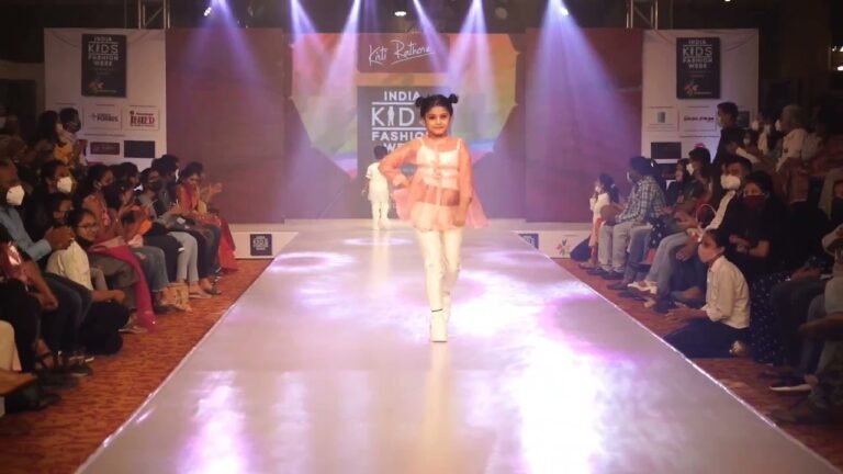 Prayutha – India Kids Fashion Week – Season 8 – #RampWalk #IKFW