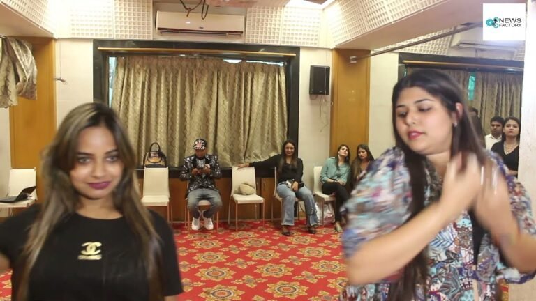 DPIAF miss &mrs Indian cultural fashion show 2021Grooming practis choreographer Archana Jain,