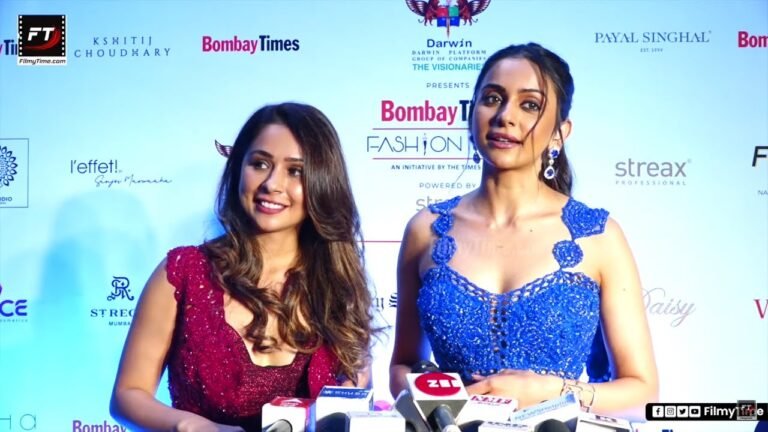 RAKUL PREET ON RAMP FOR SONAKSHI RAAJ COLLECTION BOMBAY TIMES FASHION WEEK 2021