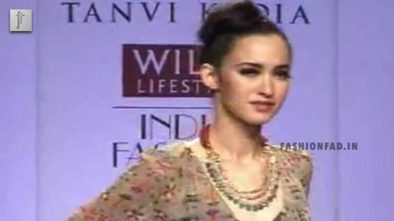 Tanvi Kedia Fashion collection Show at – Wills Life Style India Fashion Week 2012