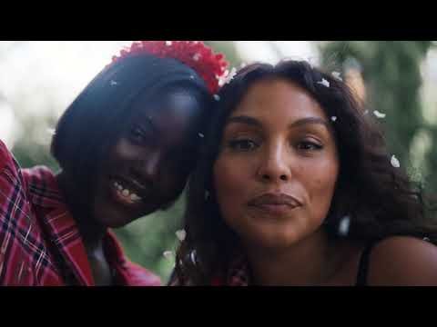 Victoria's Secret Holiday 2021