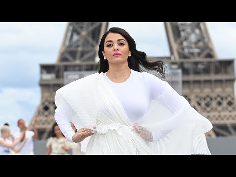 Aishwarya Rai Bachchan rules the runway at Paris Fashion Week; looks divine in white