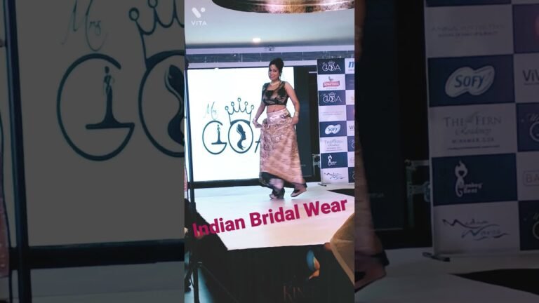 Hot Indian Bride Fashion Show #shorts #bridal #bride #india #indianbride