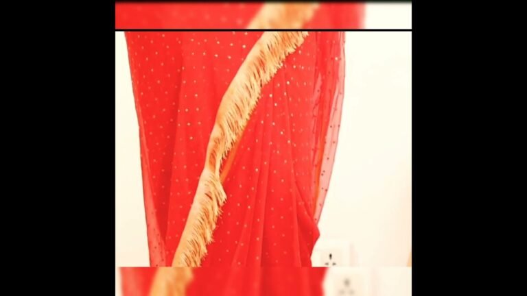 Indian women fashion  beautiful red saree🥰😍😲#shorts#indian women#viralvideo#red saree#naturalbeauty