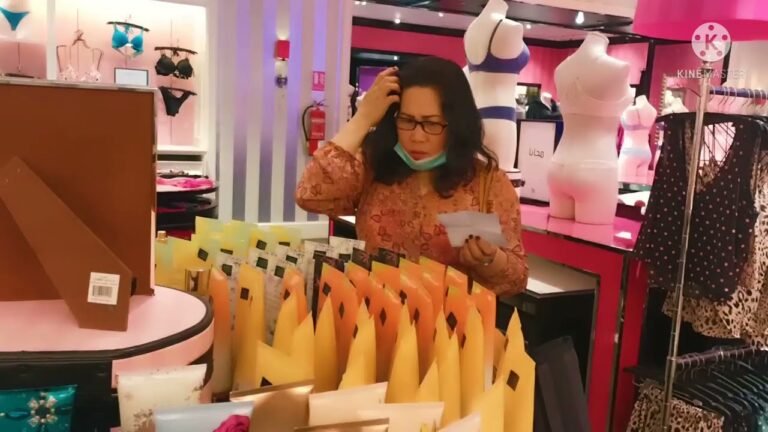 Victoria's Secret @ Mall of Qatar, SALE!!! #dayoffgala