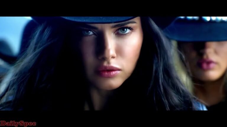 Victoria’s Secret: 2017 Christmas Advert | DailySpec