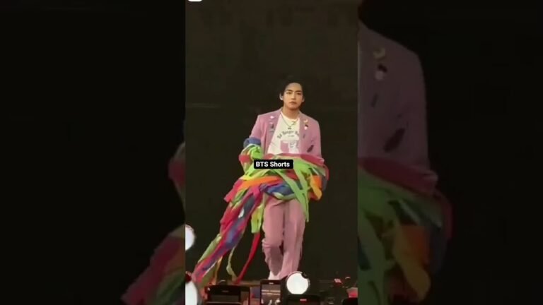 Kim Taehyung as Victoria secret 😃😃thv