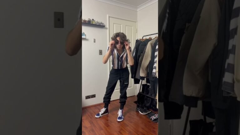 Getting Dressed For Fashion Week! (Spring/Autumn Outfit Idea)