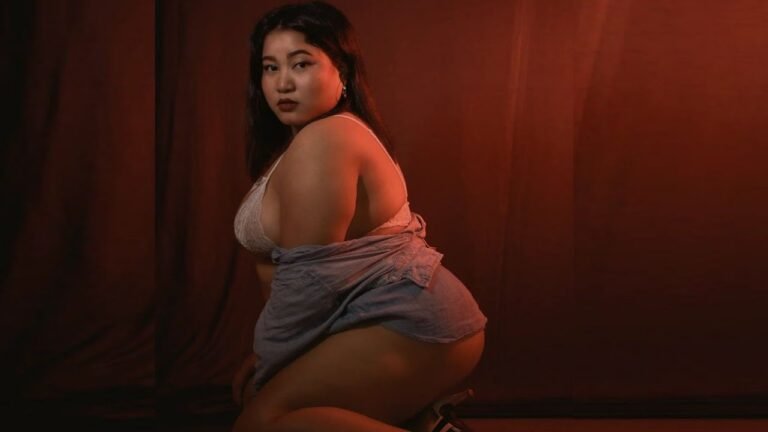 Hainary Daimary Indian Plus Size Fashion Model Body Positive Influencer Internet Sensation