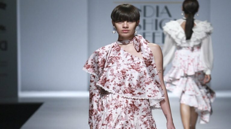 Hemant & Nandita | Spring/Summer 2018 | India Fashion Week