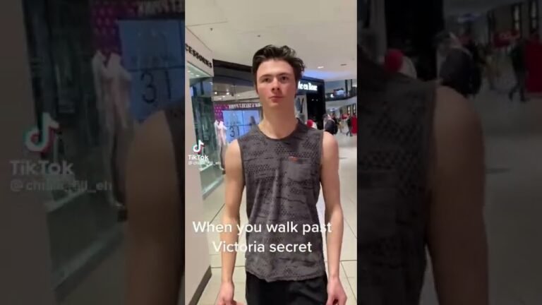 When you walk past Victoria secret ￼