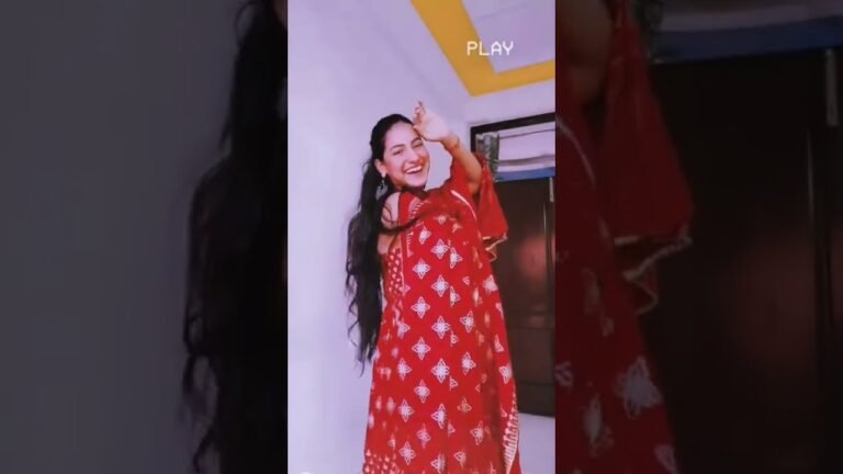 Whenever I wear ethnic 🤭#shorts#ootd#indian#fashion