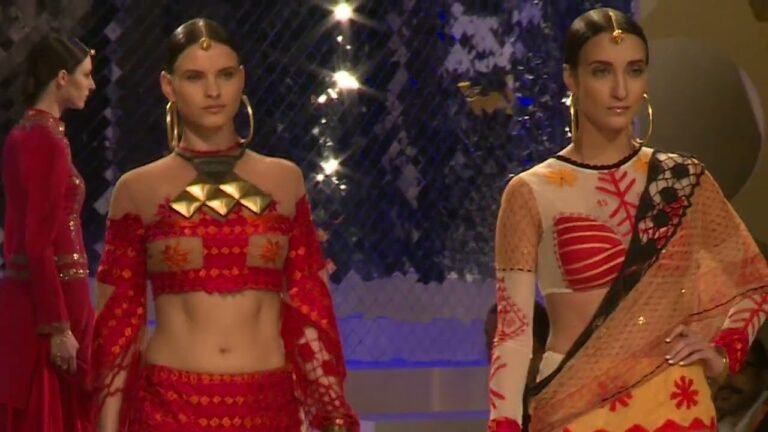 ROHITBAL Grand Finale 2015  India Fashion Week           #rohitbal  #amazon.in #fashion #india #fdci