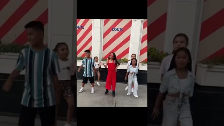 Cutest Band Sings Victoria’s Secret 🥰 #victoriassecret #shorts #trending #victoriassecret