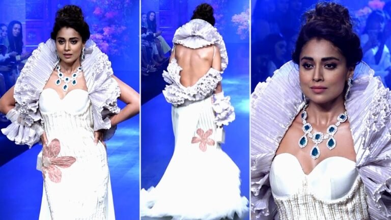 Shriya Saran Most Gorgeous Looks At The Bombay Times Fashion Week 2022 || Filmylooks