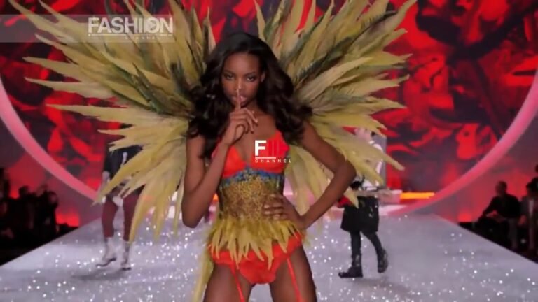 The Victoria's Secret Fashion Show 2013 HD by Fashion Channel