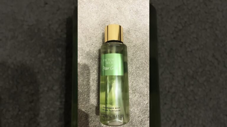 My perfume Victoria’s Secret 🤫 my favourites